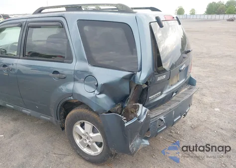 2011 Ford Escape Xlt from USA, damaged, VIN 1FMCU9DG8BKA78963